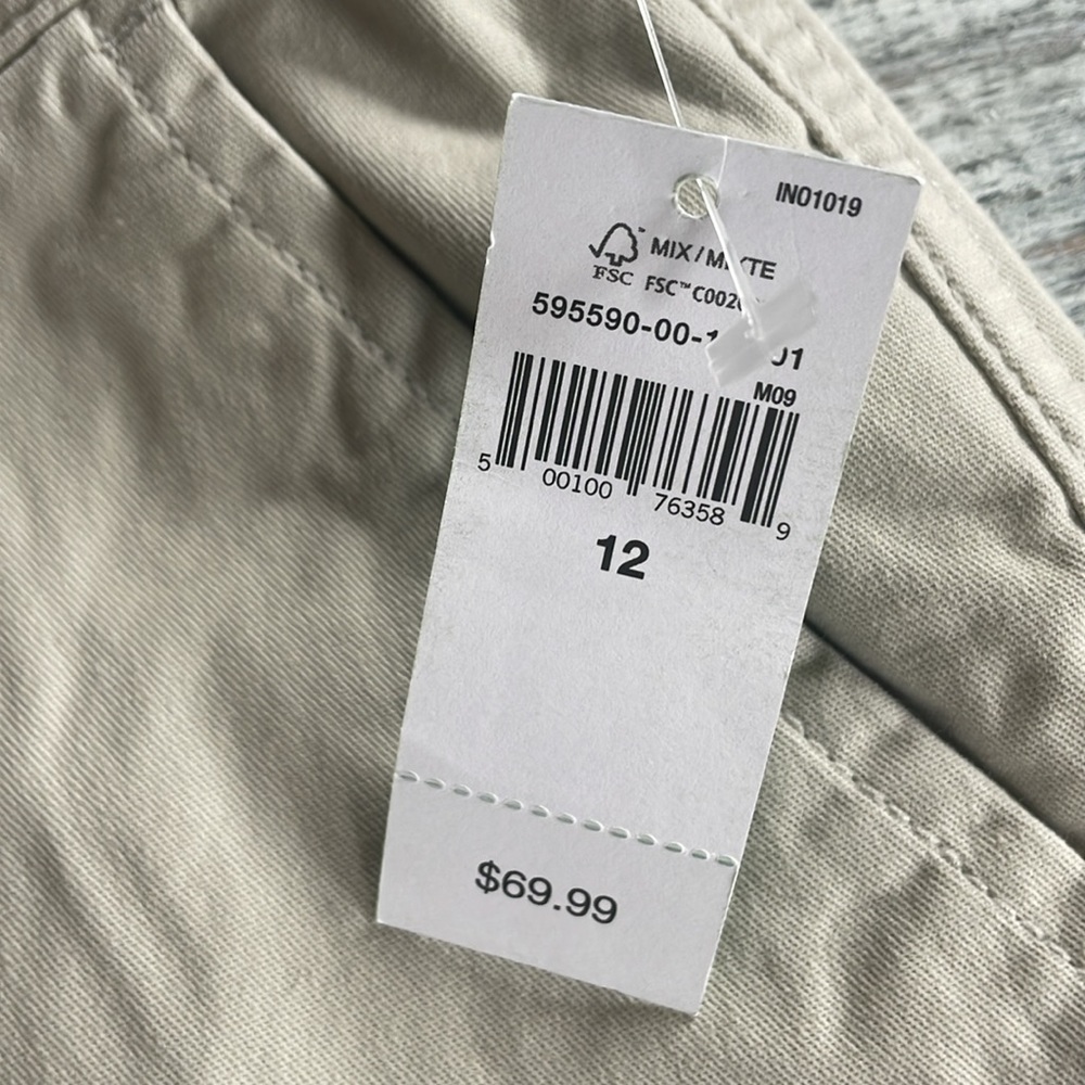 NWOT, GAP girlfriend khaki, size 12 - Picture 4 of 5